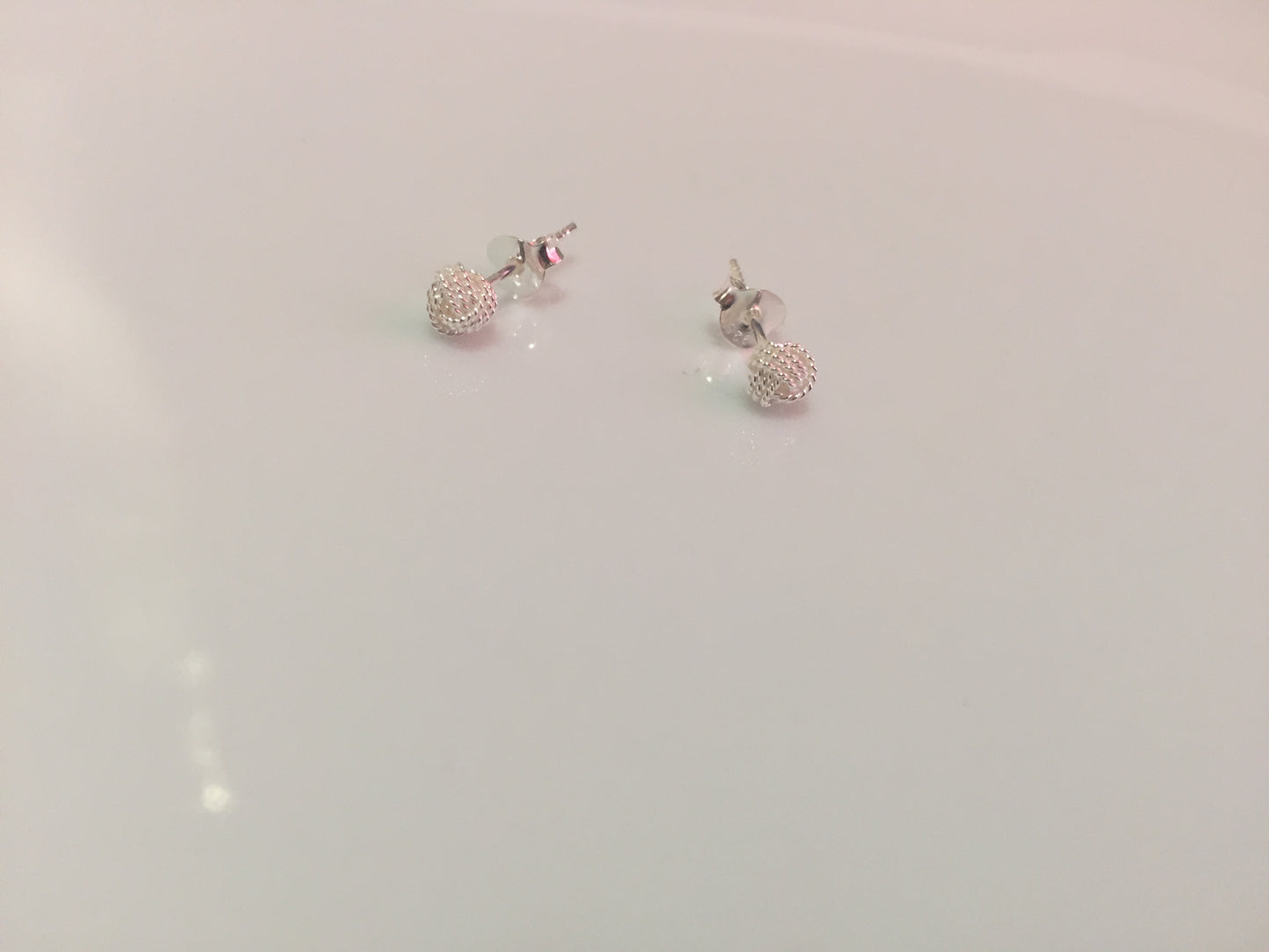 Love knot studs - 4mm “Rope” style