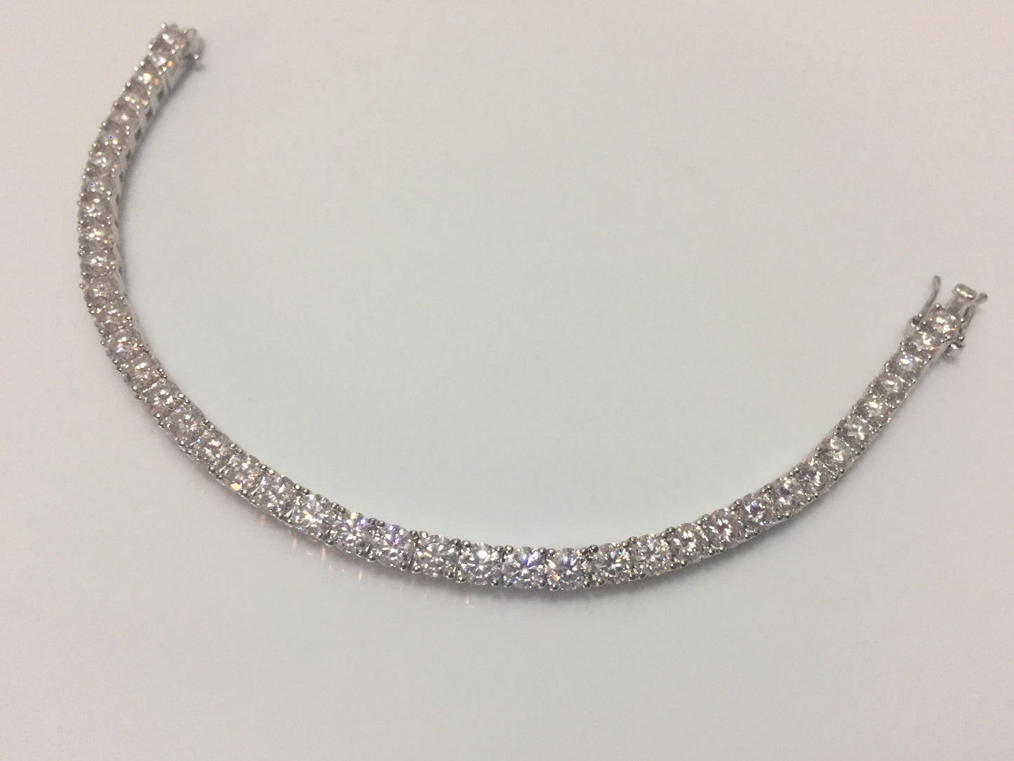 4mm Moissanite Tennis Bracelet