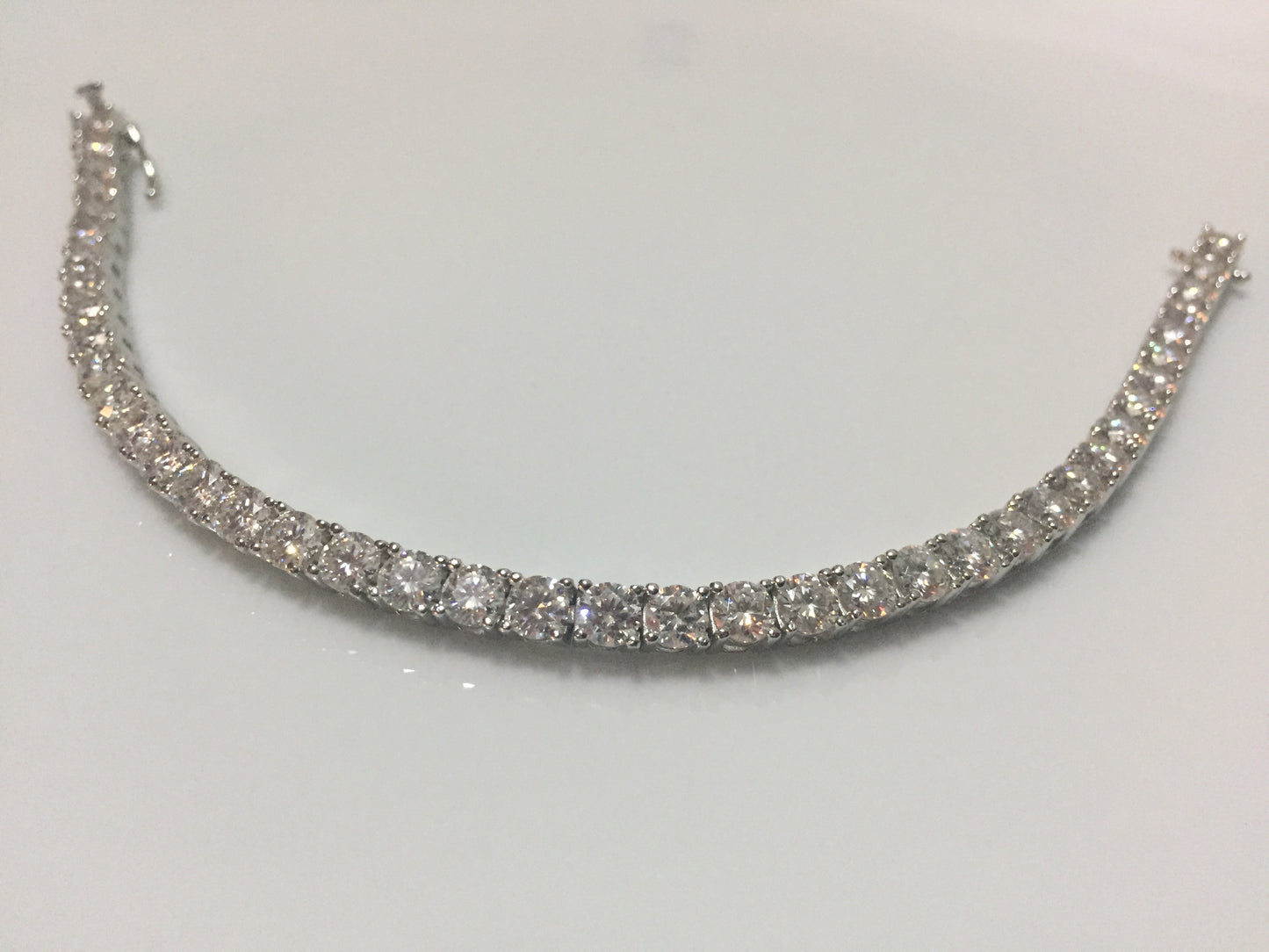 4mm Moissanite Tennis Bracelet