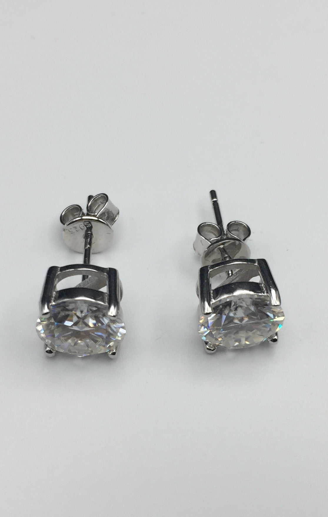 2 Carat Moissanite Stud Earrings (Pushback, 4 prong)