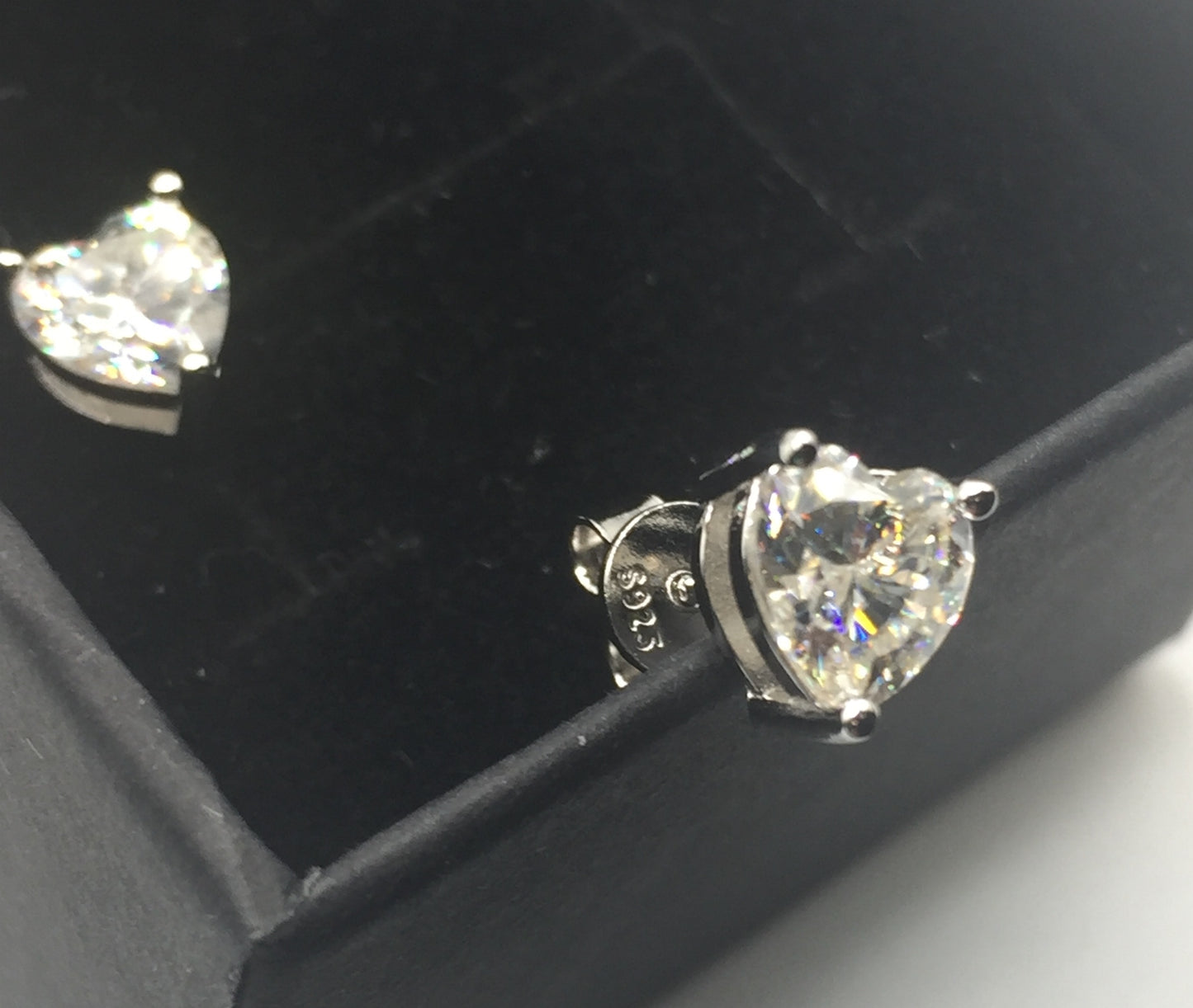 Heart Cut Moissanite Stud Earrings (1 Carat)