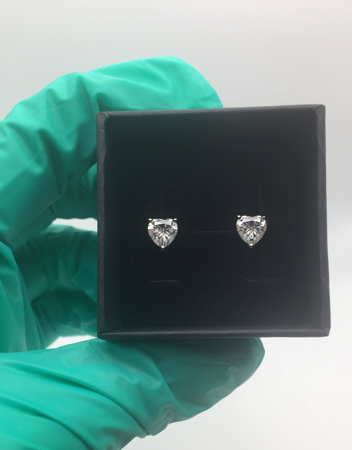 Heart Cut Moissanite Stud Earrings (1 Carat)