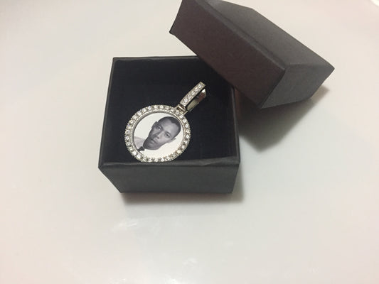 Moissanite Photo Pendant (Small)