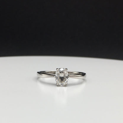Oval Cut Solitaire 1ct Moissanite Ring