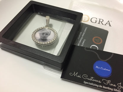 Moissanite Photo Pendant (Medium)