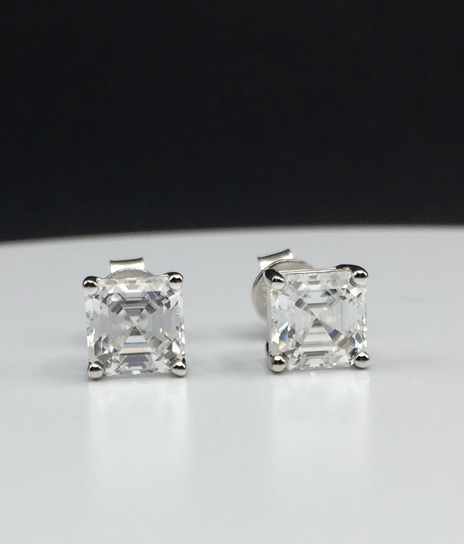 Asscher Cut Moissanite Stud Earrings (1 Carat)
