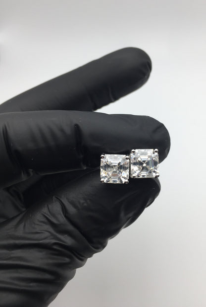 Asscher Cut Moissanite Stud Earrings (2 Carat)