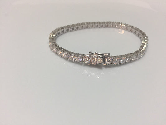 4mm Moissanite Tennis Bracelet
