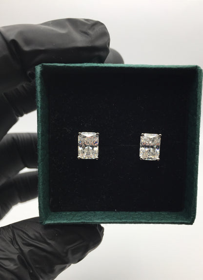 Radiant Cut Moissanite Stud Earrings (2 Carat)