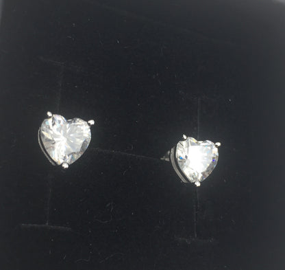 Heart Cut Moissanite Stud Earrings (1 Carat)