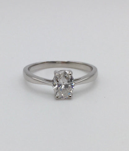 Oval Cut Solitaire 1ct Moissanite Ring