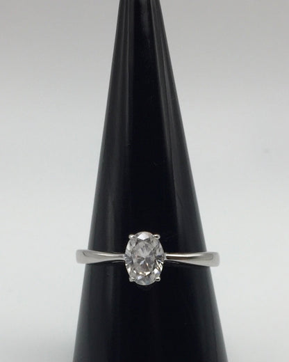 Oval Cut Solitaire 1ct Moissanite Ring