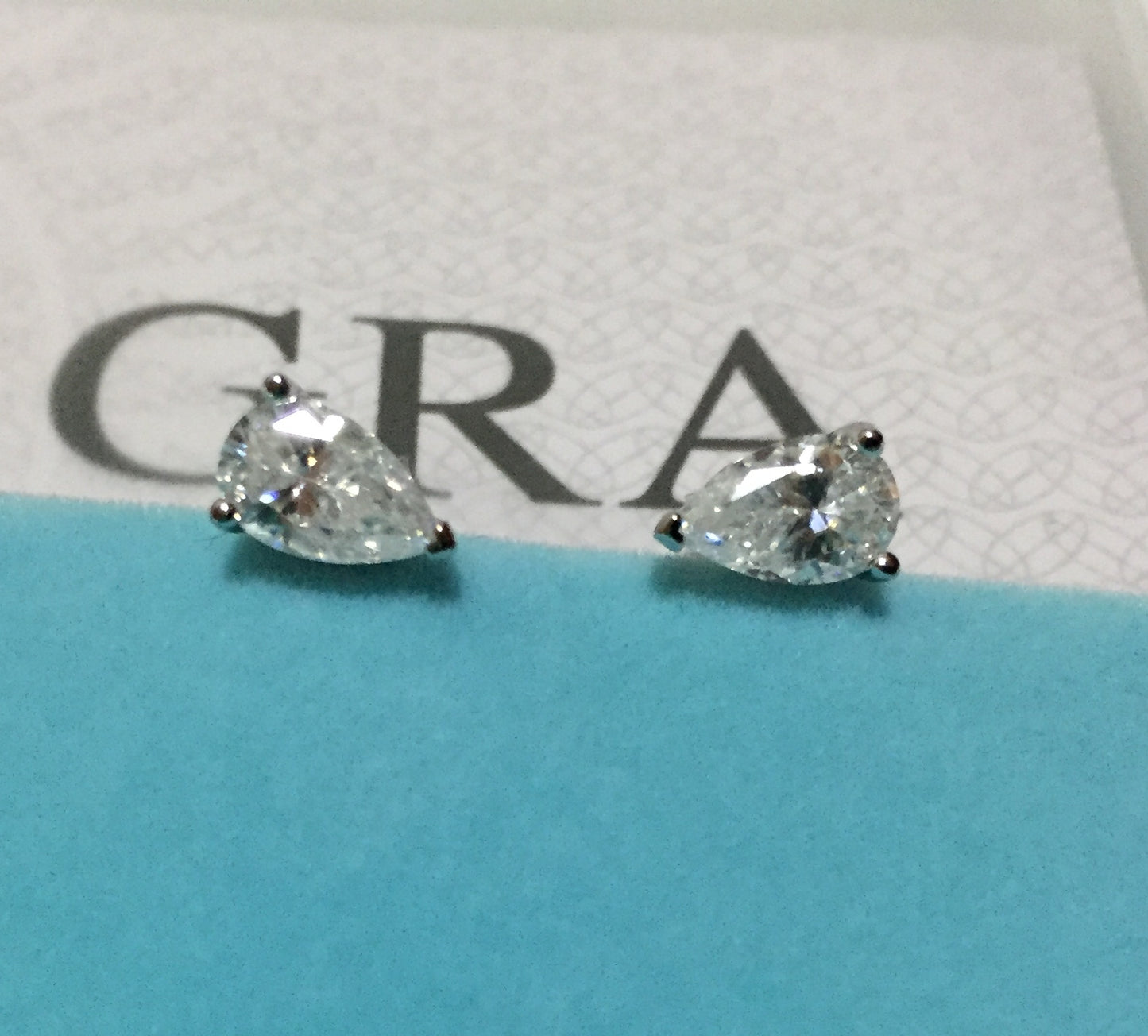 Pear Cut Moissanite Stud Earrings (1 Carat)