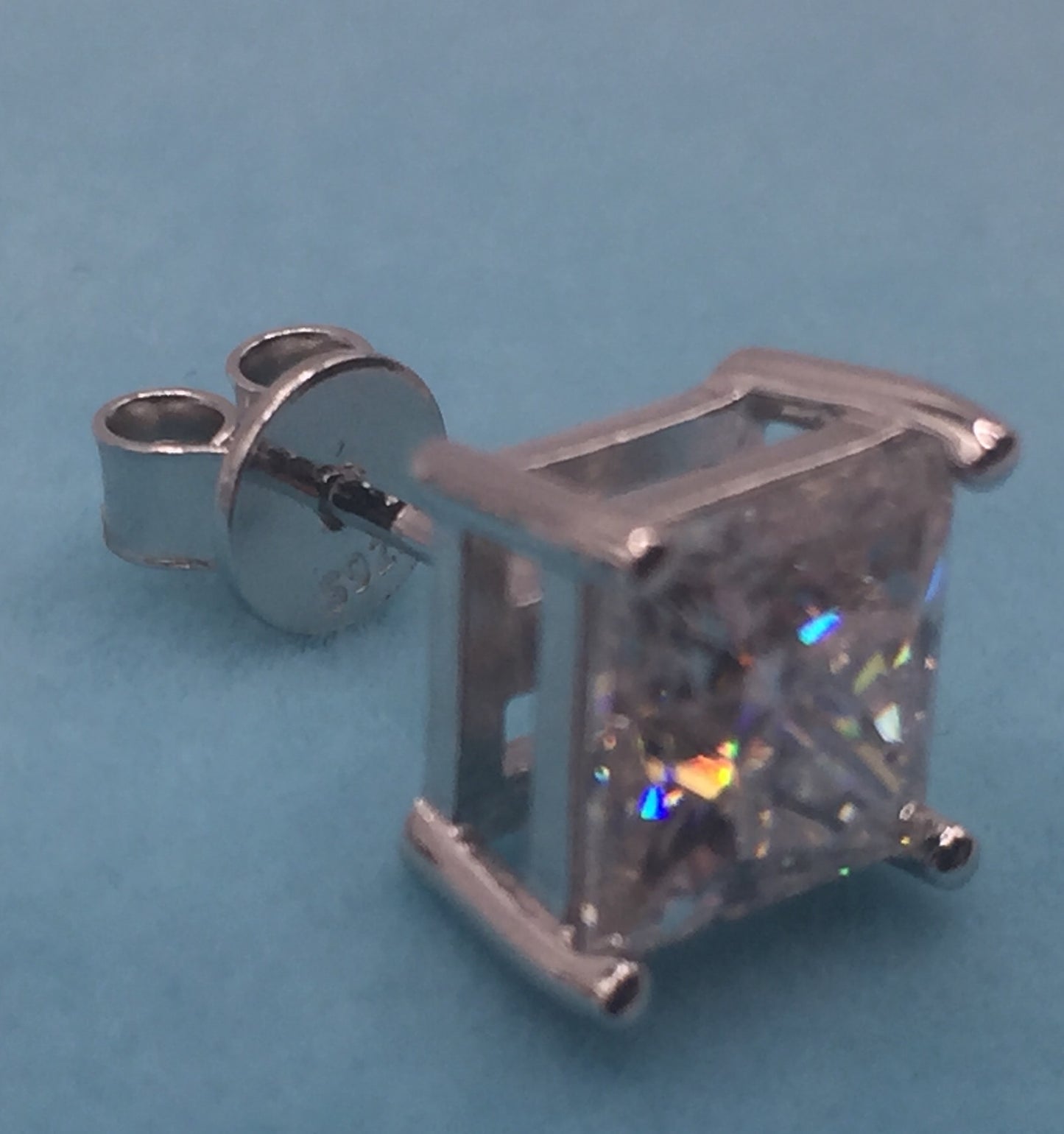 Princess Cut Moissanite Stud Earrings (2 Carat)