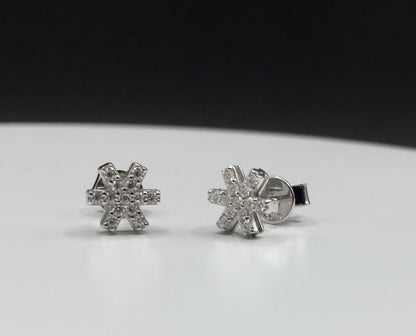 “Icy Snow” Snowflake Moissanite Stud Earrings