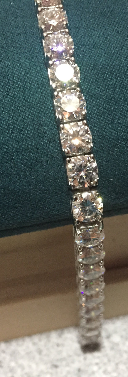 5mm Moissanite Tennis Bracelet *Click-Lock*