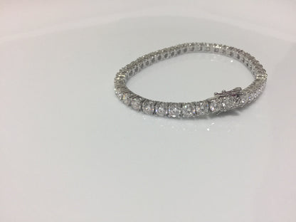 4mm Moissanite Tennis Bracelet