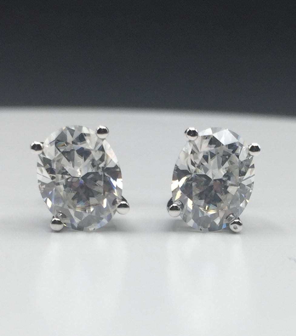 Oval Cut Moissanite Stud Earrings (2 Carat)