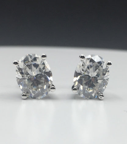Oval Cut Moissanite Stud Earrings (2 Carat)