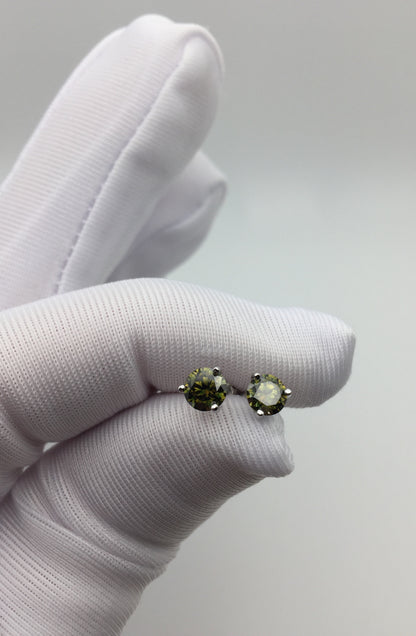 5mm Camoflauge Green Moissanite Stud Earrings (0.5ct)