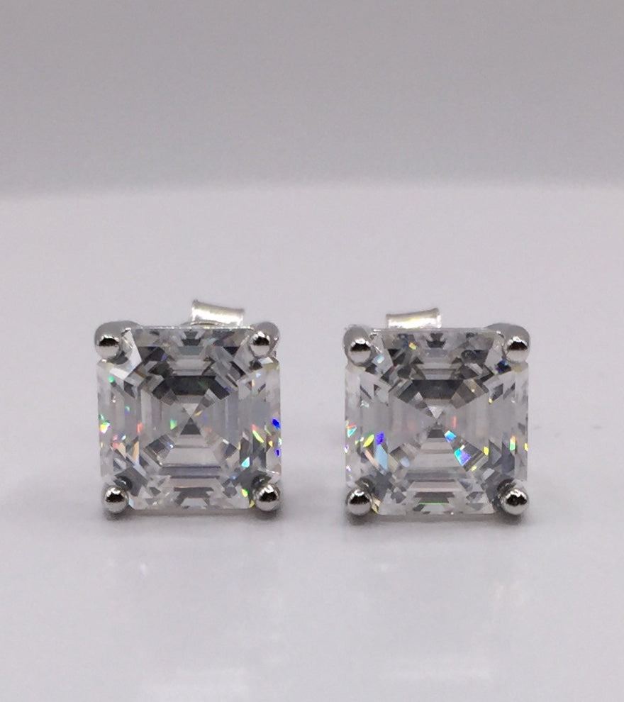Asscher Cut Moissanite Stud Earrings (2 Carat)