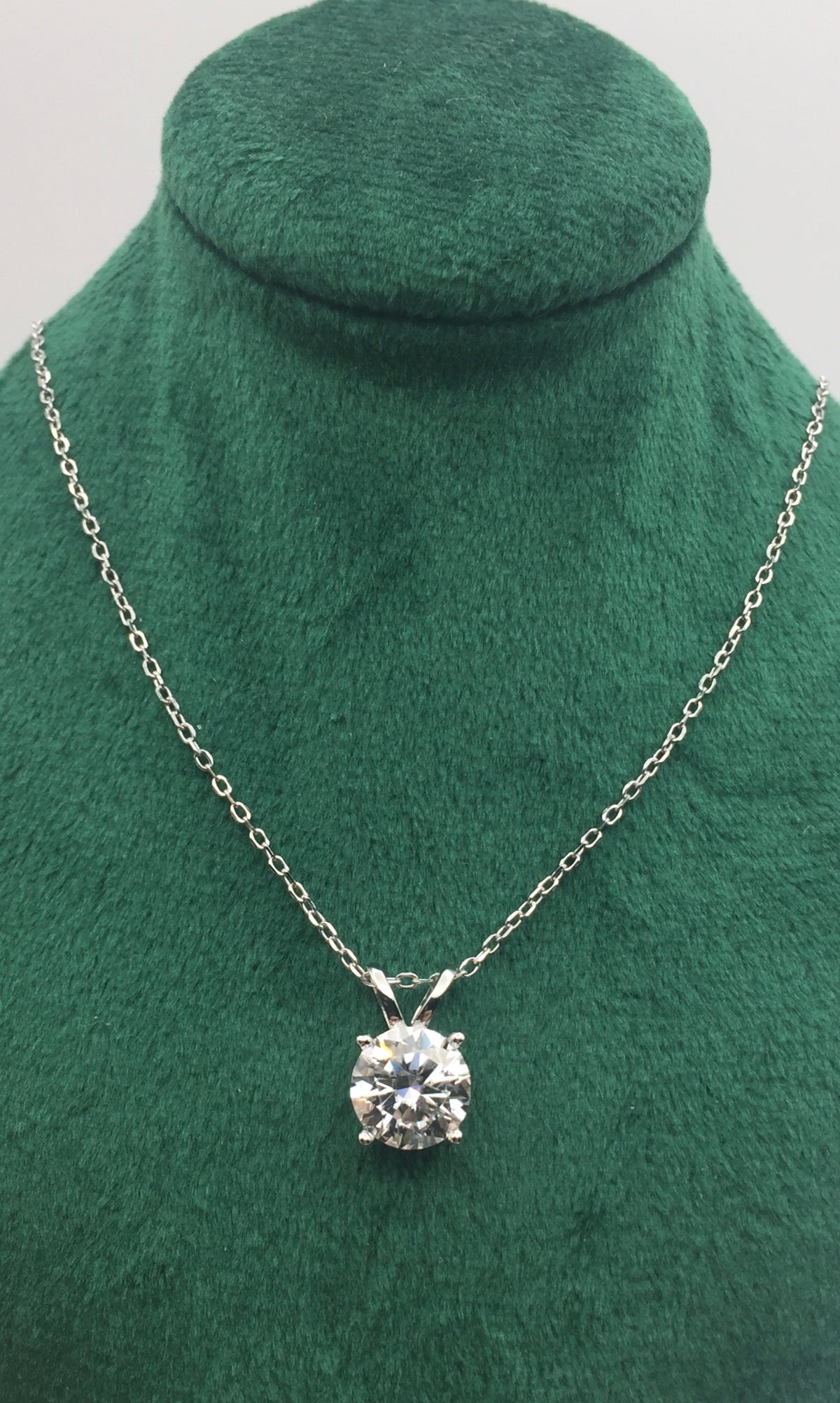 2ct Moissanite Round Brilliant Cut Pendant/Necklace (Necklace+Pendant only)