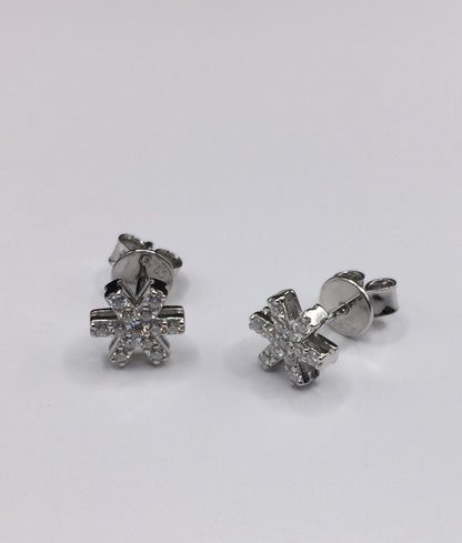 “Icy Snow” Snowflake Moissanite Stud Earrings