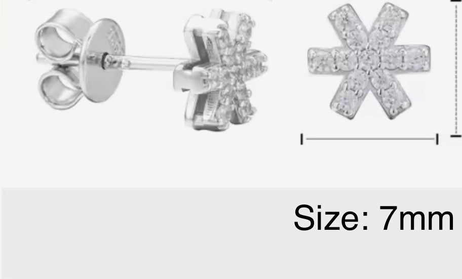 “Icy Snow” Snowflake Moissanite Stud Earrings