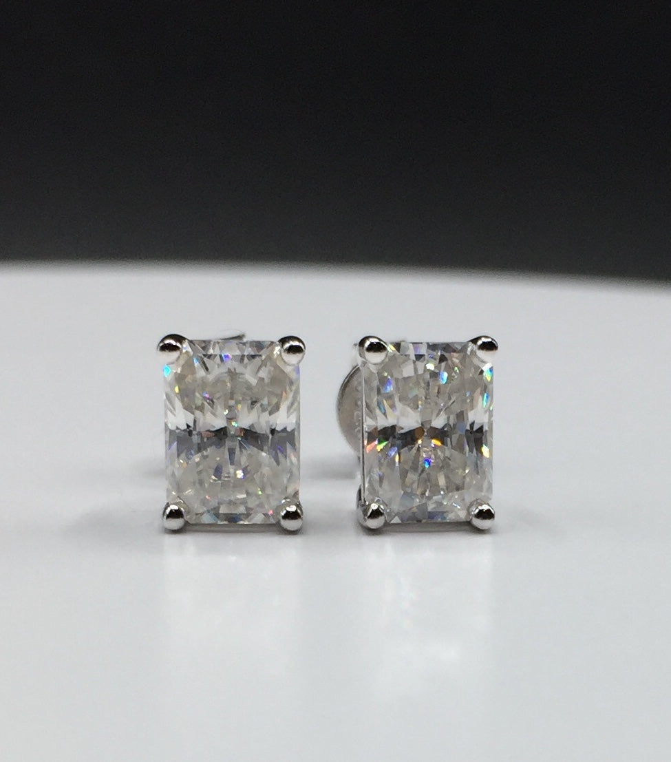 Radiant Cut Moissanite Stud Earrings (1 Carat)