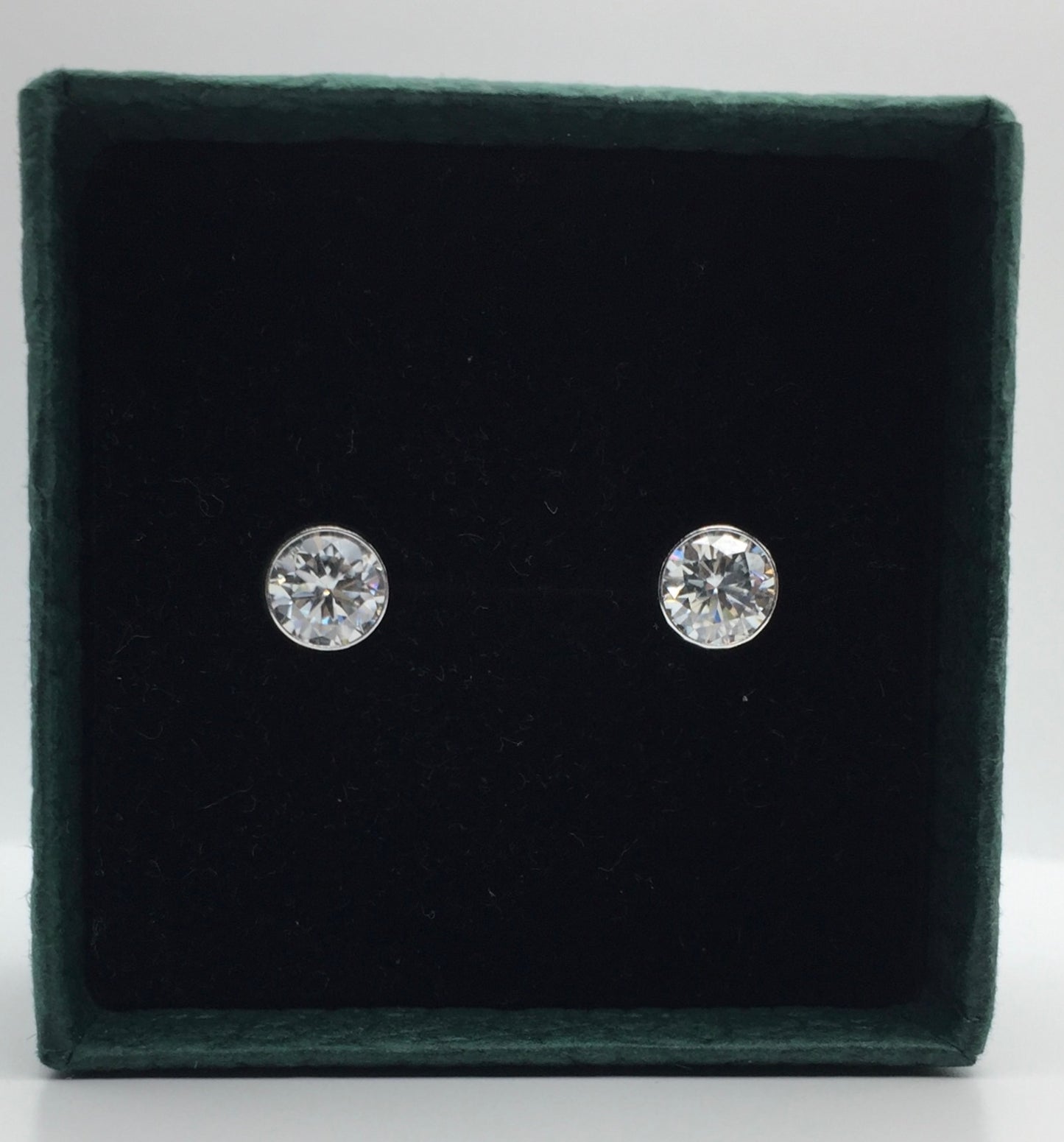 6mm Bezel set Moissanite Stud Earrings (0.8ct)
