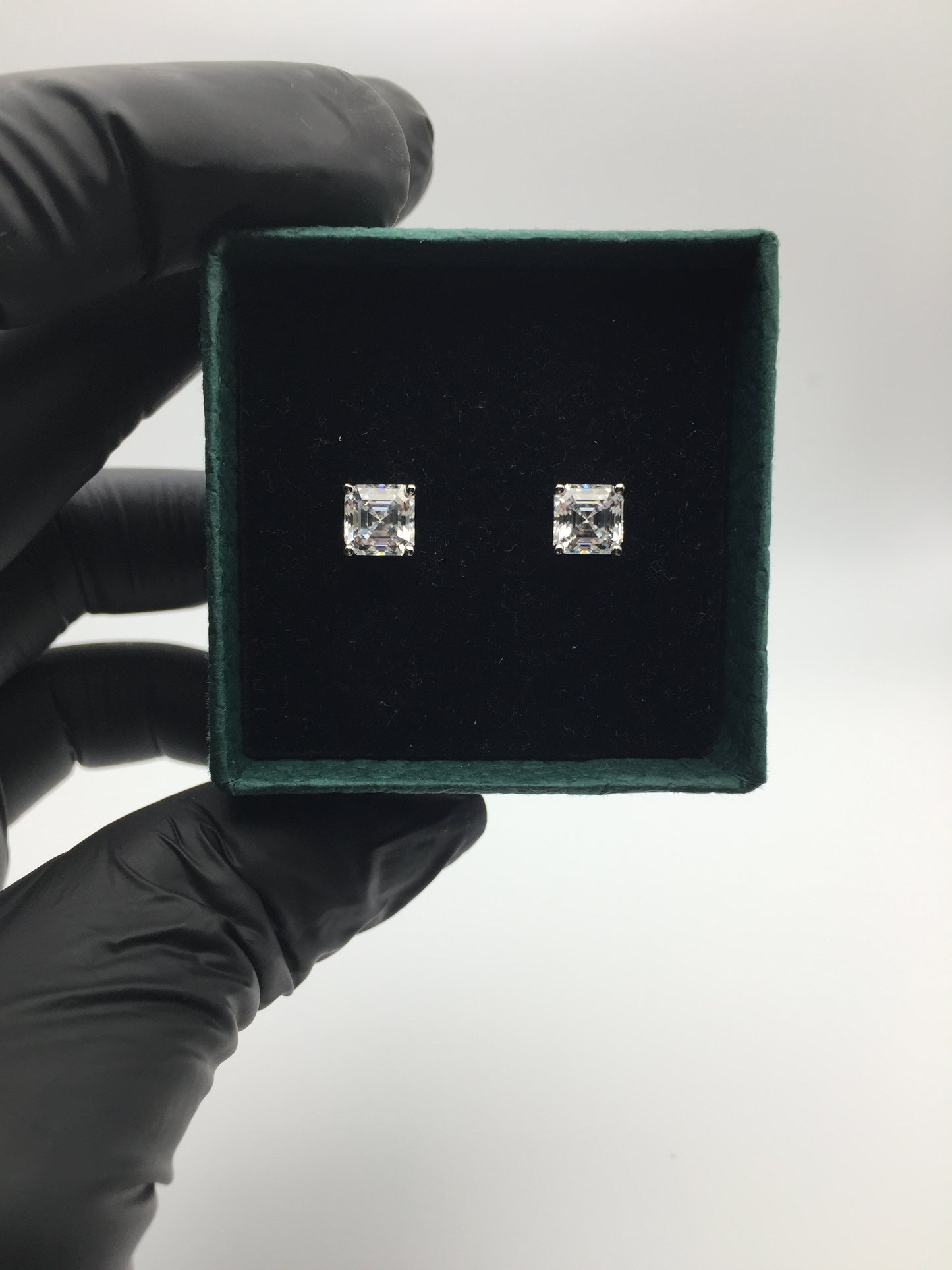 Asscher Cut Moissanite Stud Earrings (1 Carat)