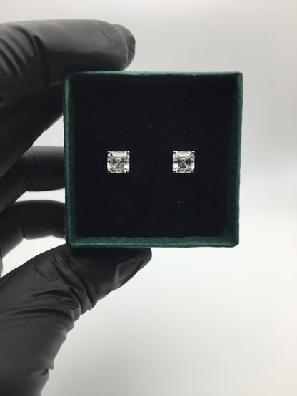 Asscher Cut Moissanite Stud Earrings (1 Carat)