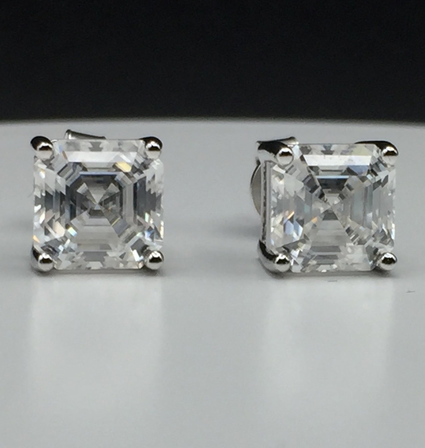 Asscher Cut Moissanite Stud Earrings (2 Carat)