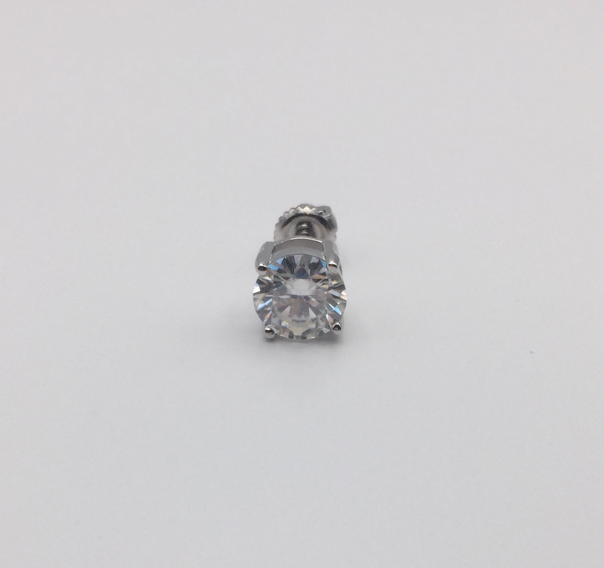 1 Carat Screwback Stud Earring (ONE Single earring)