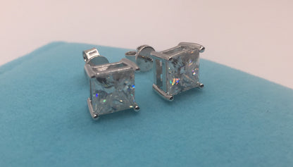 Princess Cut Moissanite Stud Earrings (2 Carat)
