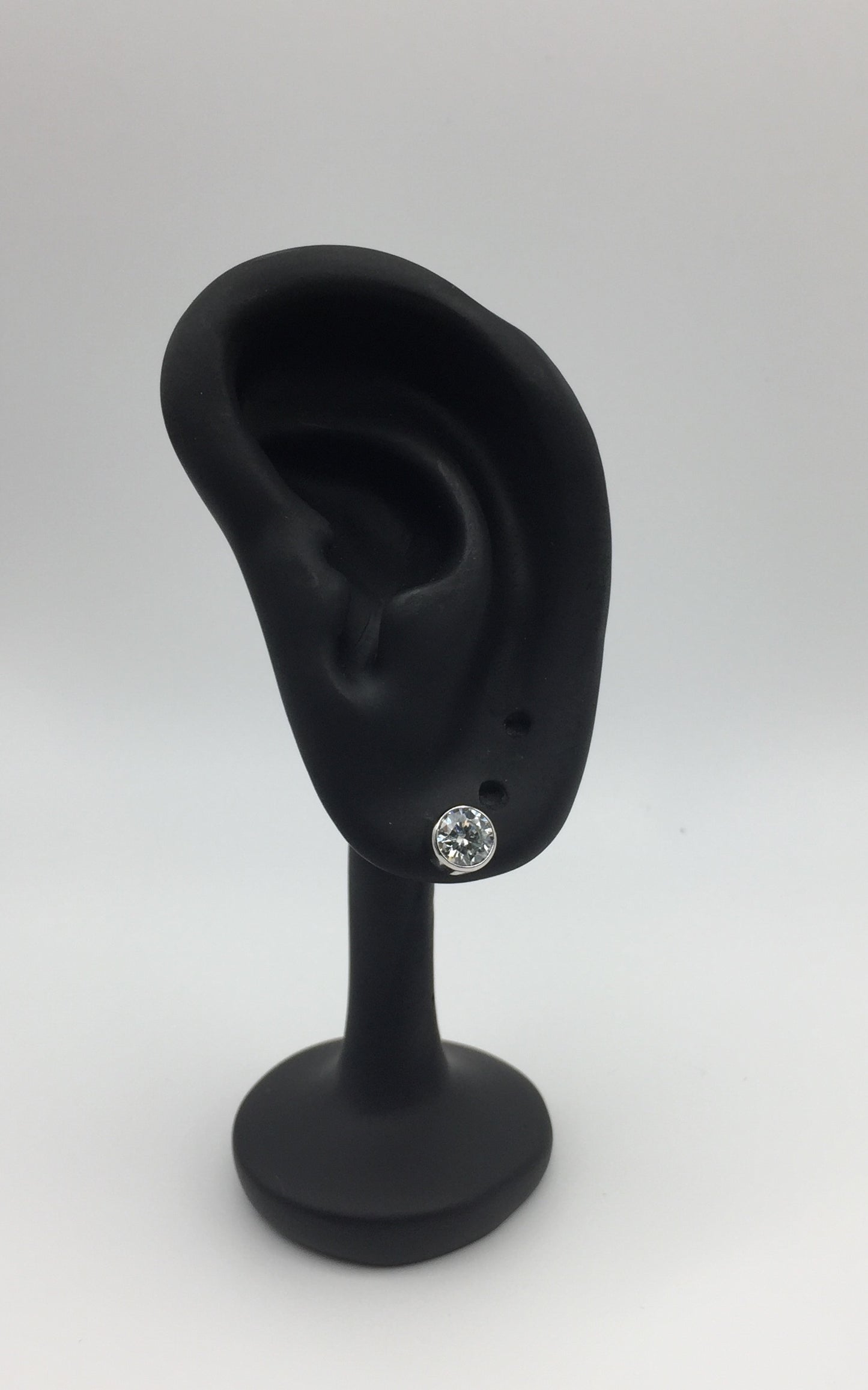 6mm Bezel set Moissanite Stud Earrings (0.8ct)