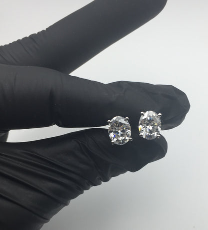 Oval Cut Moissanite Stud Earrings (2 Carat)