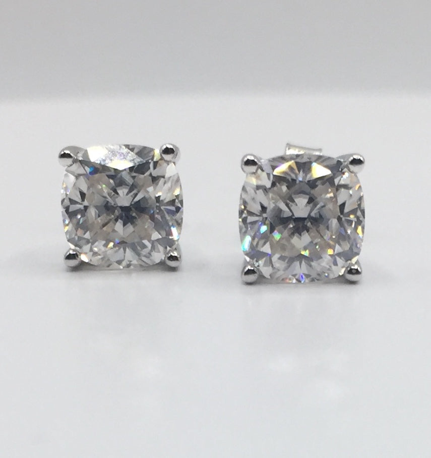 Cushion Cut Moissanite Stud Earrings (2 Carat)