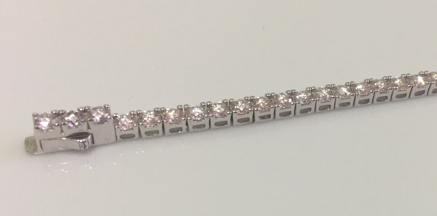 3mm Moissanite Tennis Bracelet: Click-Lock