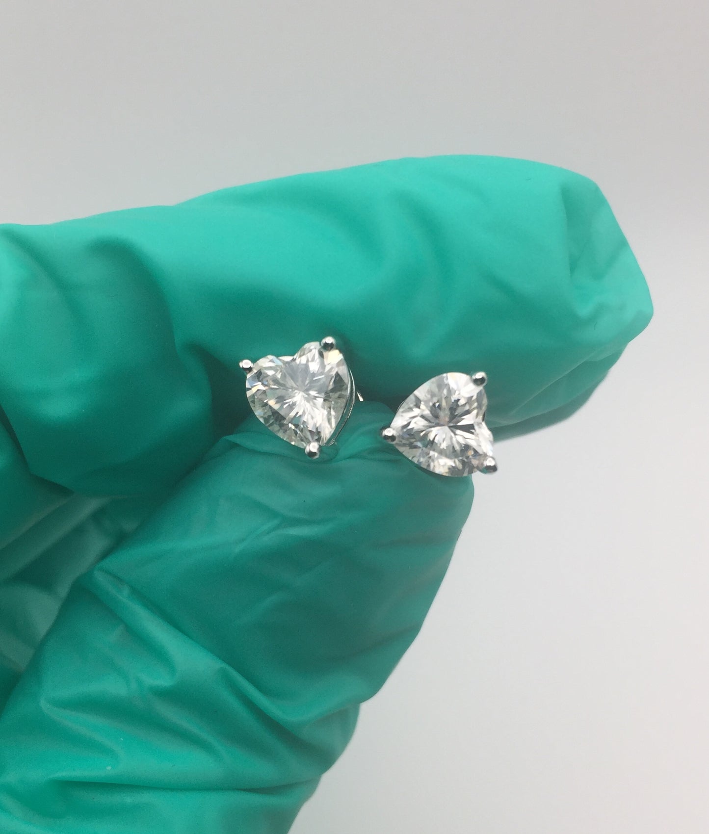 Heart Cut Moissanite Stud Earrings (1 Carat)