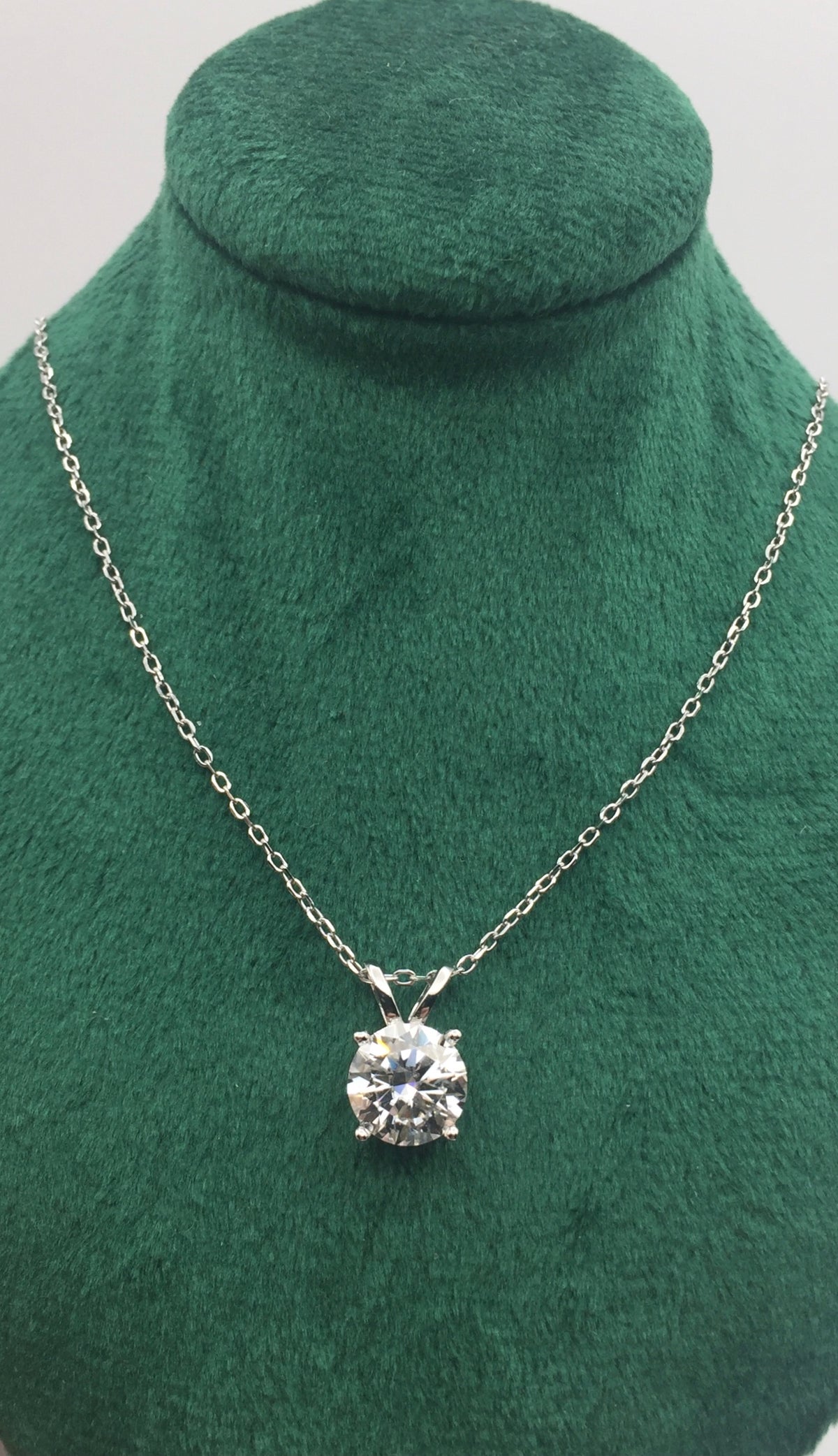 2ct Moissanite Round Brilliant Cut Pendant/Necklace (Necklace+Pendant only)
