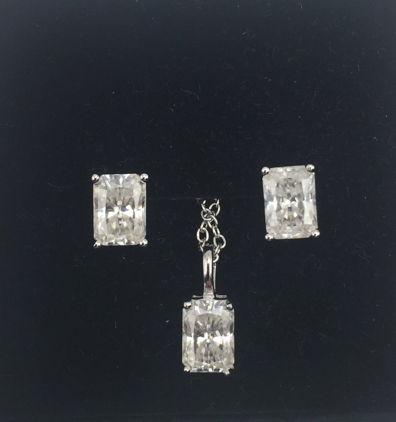 1ct Moissanite Radiant Cut Necklace+Earrings Set