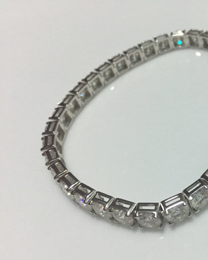 5mm Moissanite Tennis Bracelet *Click-Lock*