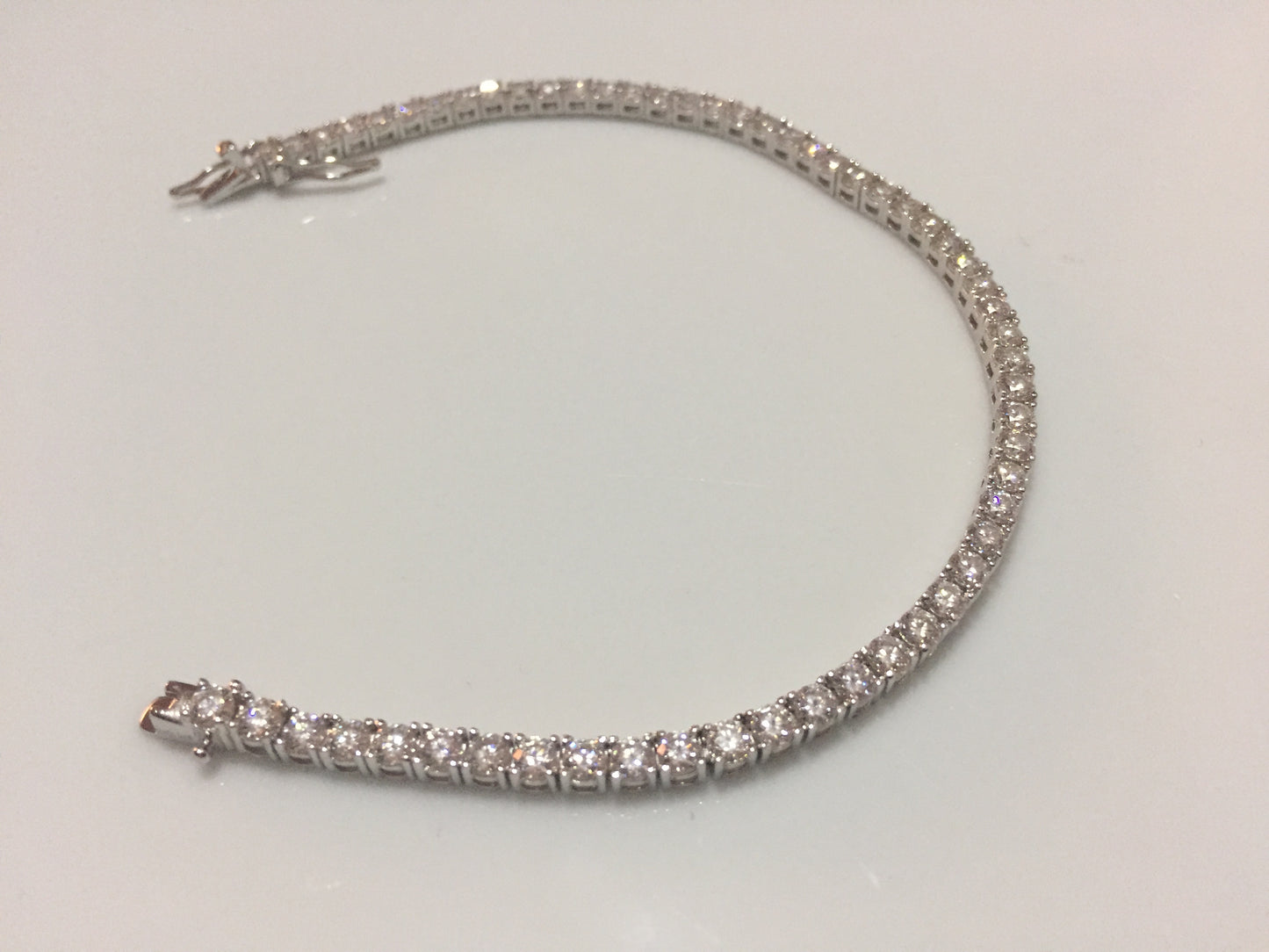3mm Tennis Bracelet - Moissanite