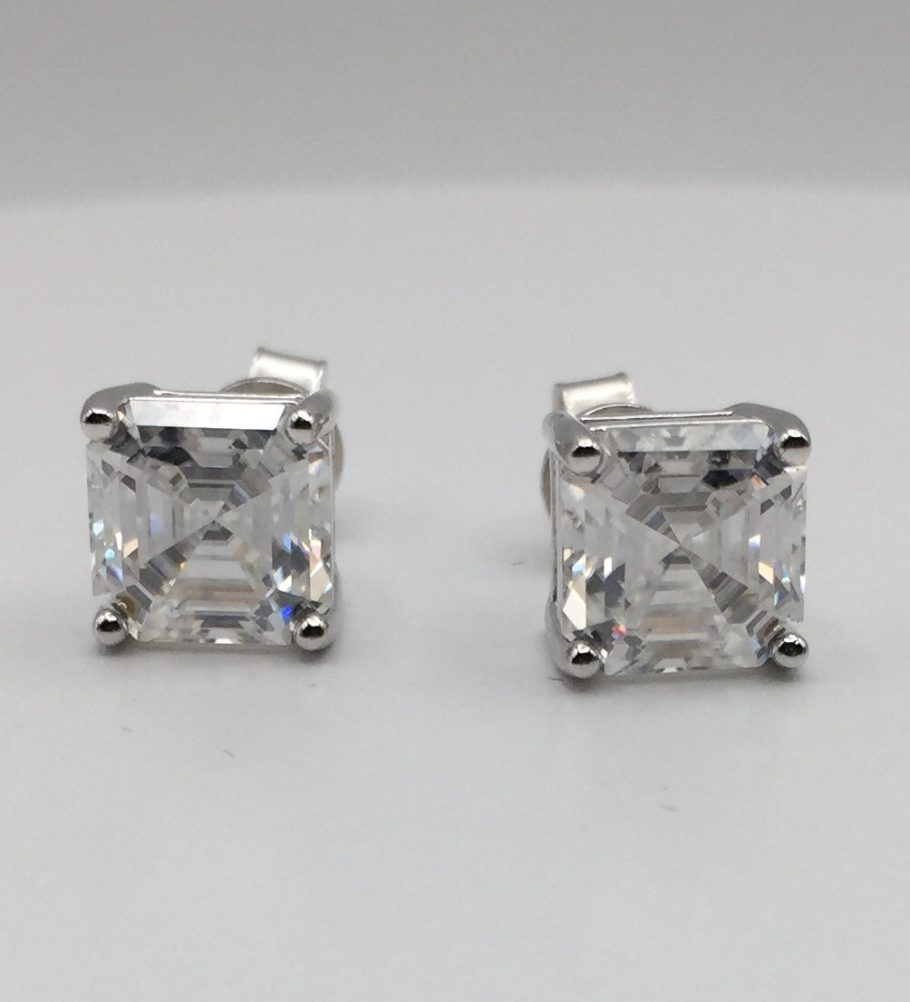 Asscher Cut Moissanite Stud Earrings (2 Carat)