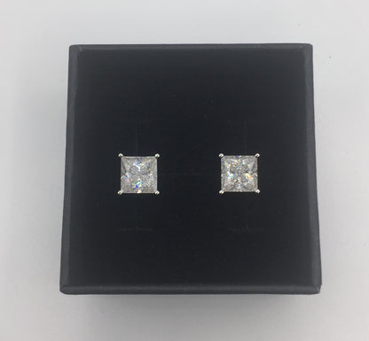 Princess Cut Moissanite Stud Earrings (2 Carat)