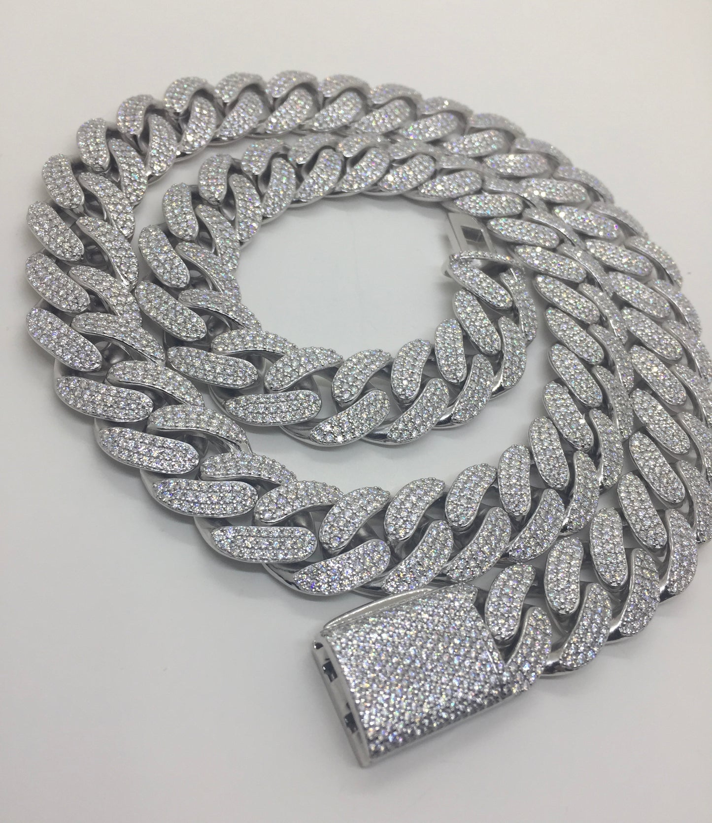 16mm Moissanite Miami Cuban Chain