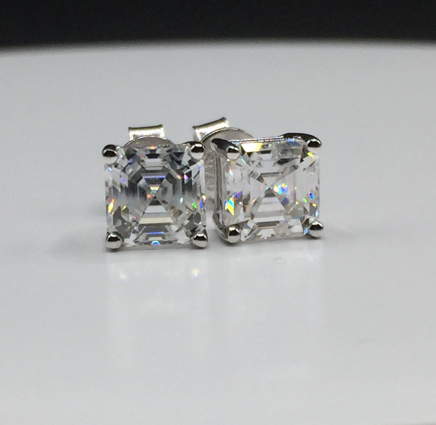Asscher Cut Moissanite Stud Earrings (1 Carat)