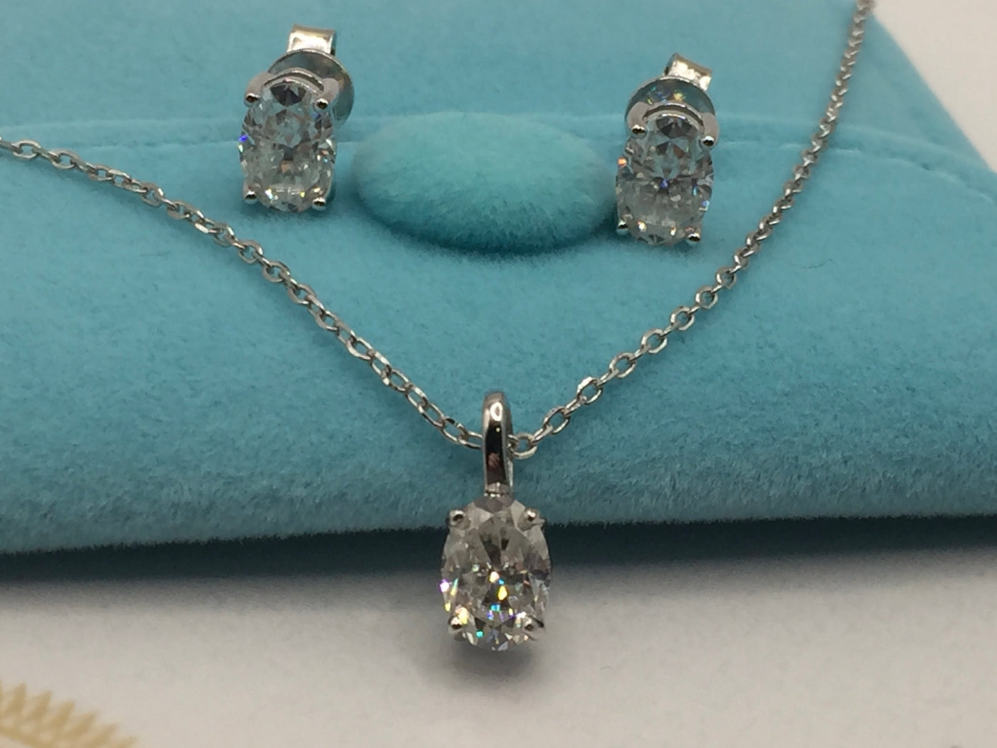 1ct Moissanite Oval Cut Necklace+Earrings Set