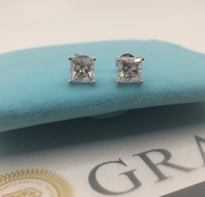 Princess Cut Moissanite Stud Earrings (1 Carat)